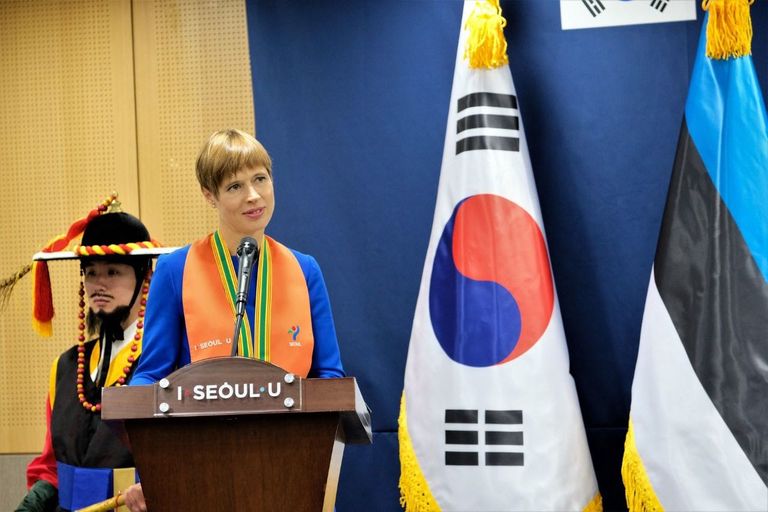President Kersti Kaljulaidile omistati Seouli linna aukodaniku tiitel