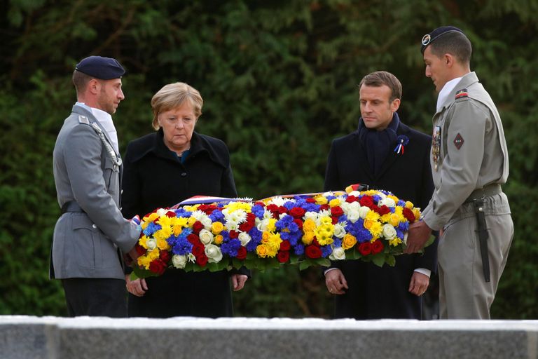 Angela Merkel ja Emmanuel Macron I maailmasõja lõpu 100. aastapäeva tseremoonial.