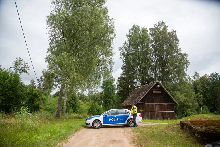 Laagripaigas oli kolmapäeva lõuna paiku vaikne. Läheduses viibis ka politsei.