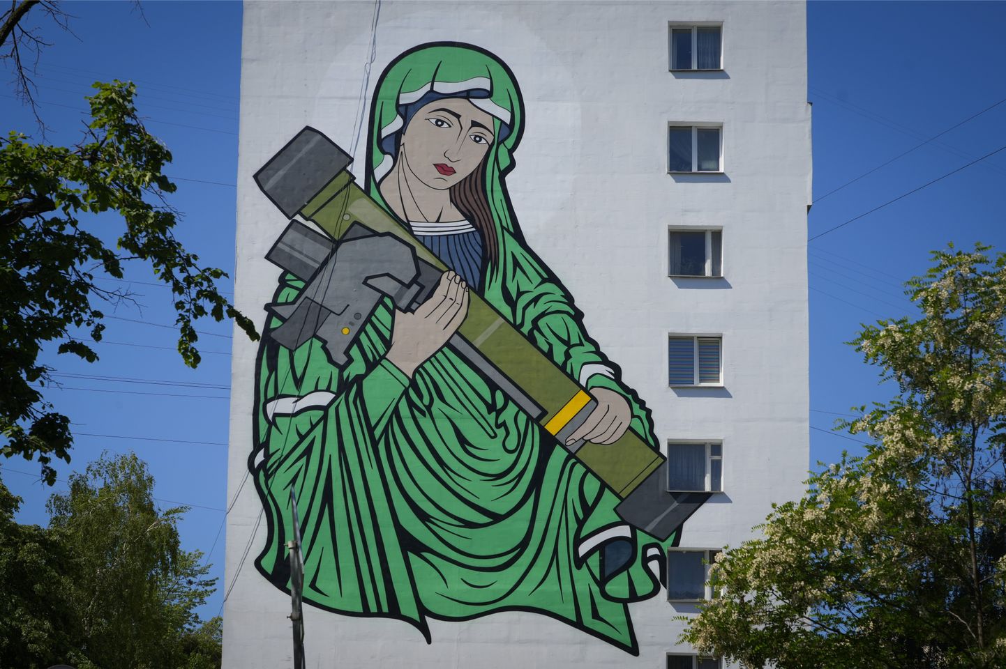 Maaling «Saint Javelina» maja seinal Kiievis. Eesti toetas sõja alguses Ukrainat javelini tankitõrjerakettidega, selle eest annab USA nüüd Eestile sõjalist abi.
