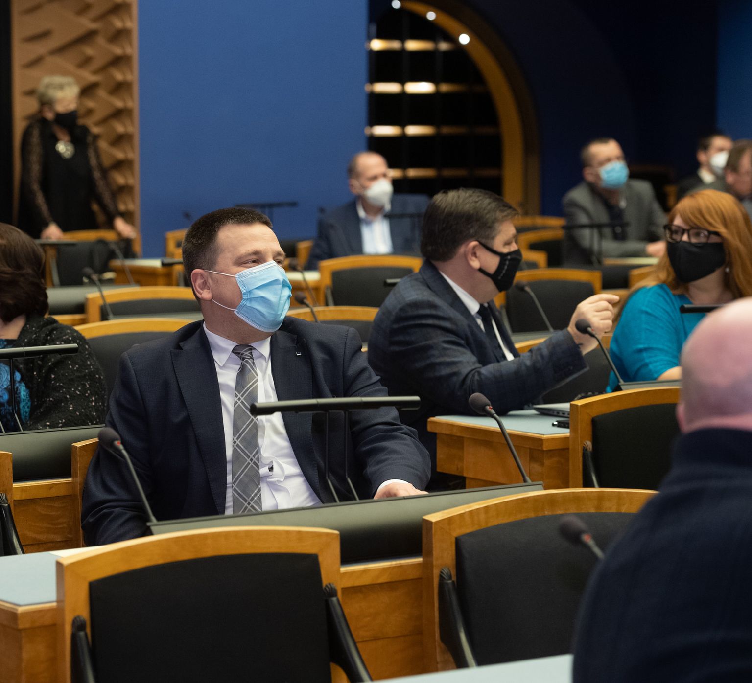 Riigikogu liige Jüri Ratas pärast peaministriametit esimesel tööpäeval parlamendis. Nüüd pürgib ta riigikogu esimeheks.