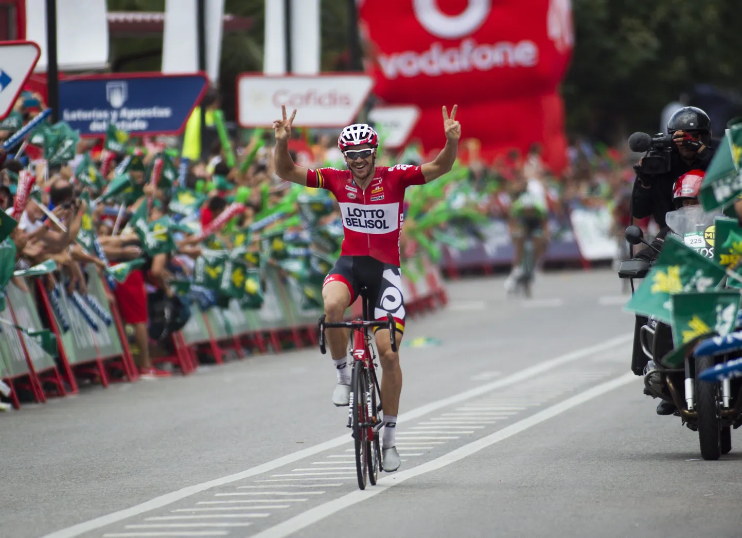 Adam Hansen tähistab etapivõitu Hispaania velotuuril
