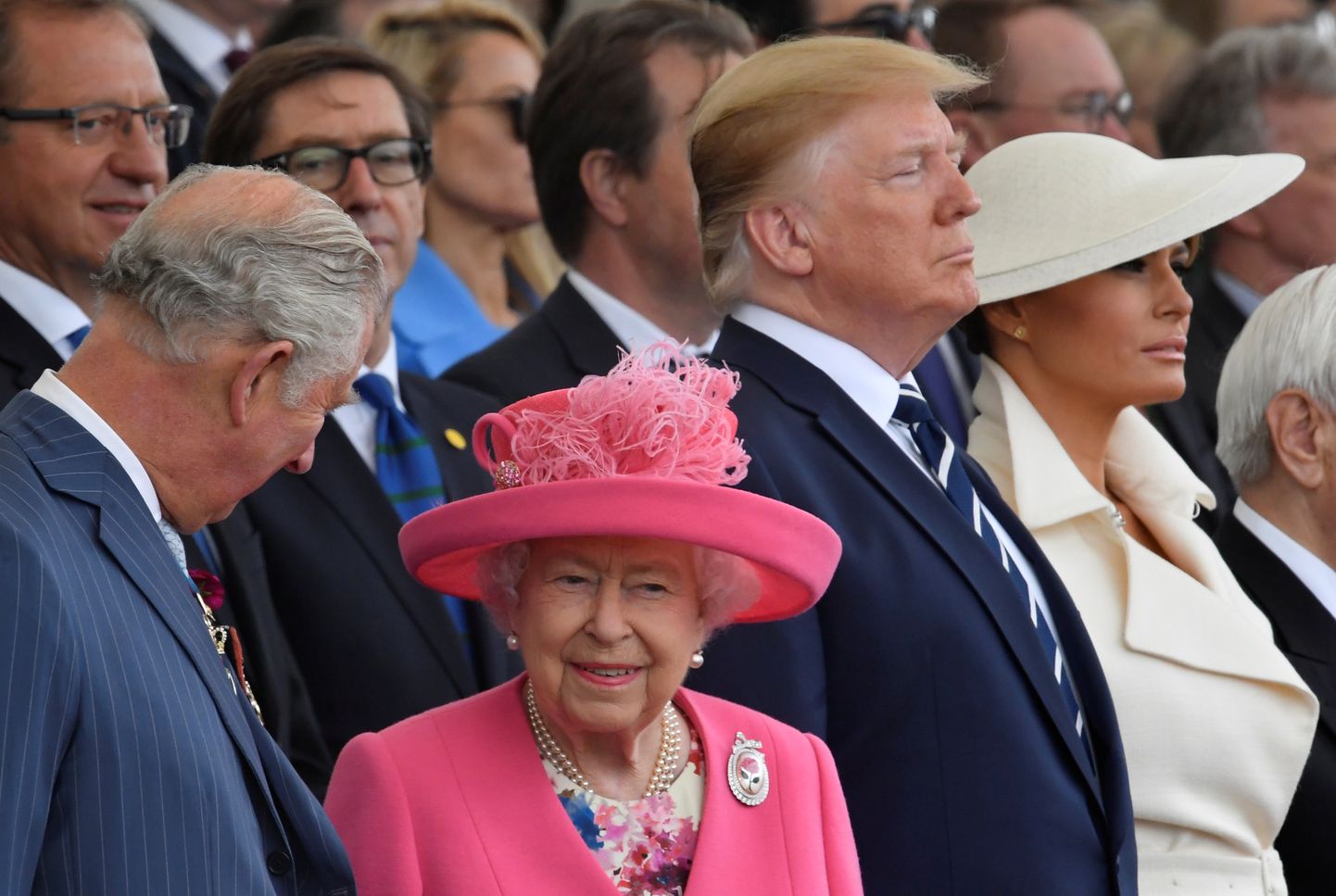 Prints Charles, kuninganna Elizabeth II, USA president Donald Trump ja esileedi Melania Trump.