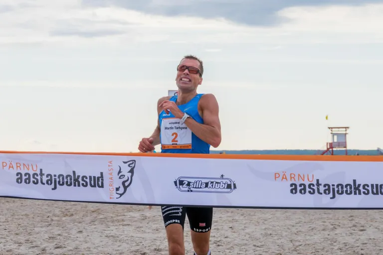 Sel hooajal juba kahel etapil esikohale tulnud Martin Tarkpea võitis ka Pärnu rannas toimunud etapi.