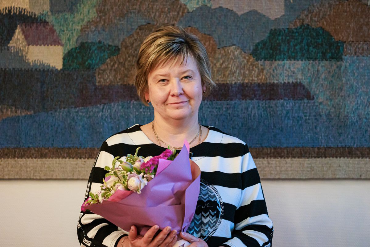 Татьяна Стольфат при поддержке команды Катри Райк избрана новым председателем Нарвского городского собрания.