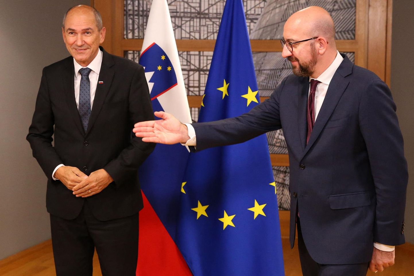 Sloveenia peaminister Janez Janša (vasakul) ja Euroopa Ülemkogu juht Charles Michel eelmisel nädalal Brüsselis. 