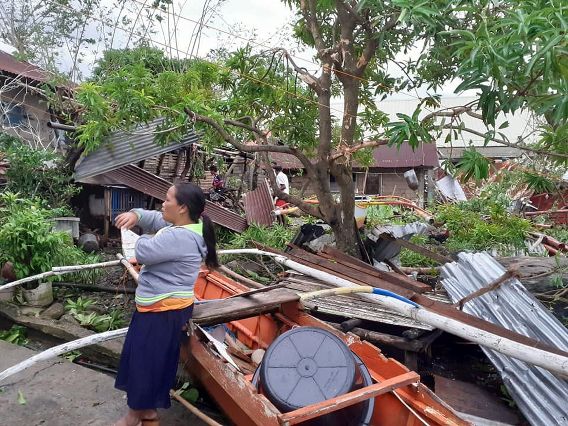 Филиппины пострадали от тайфуна «Урсула», которому по международной классификации присвоено имя «Фанфон».