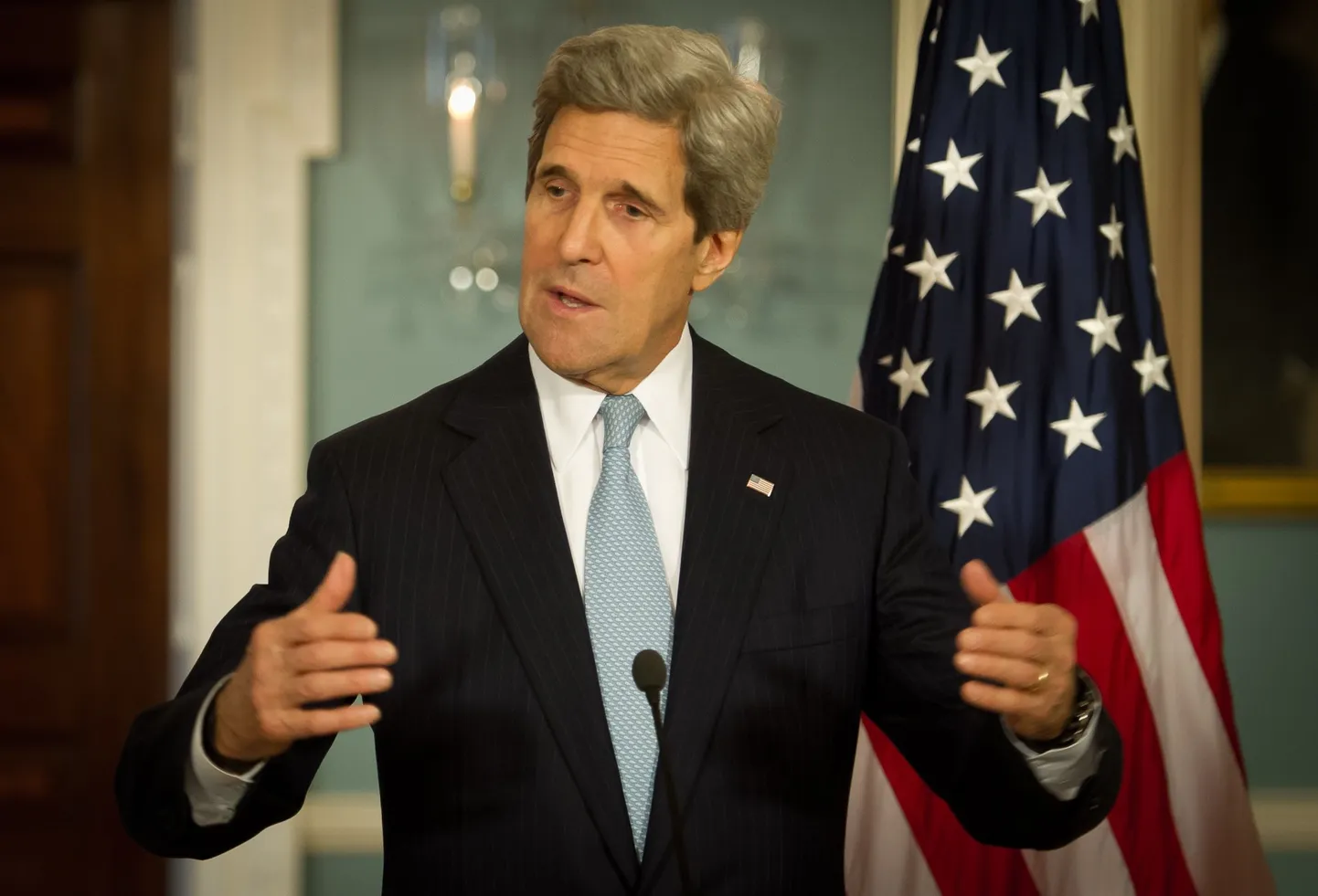USA riigisekretär John Kerry reedel pärast kohtumist oma Mehhiko ametivennaga.