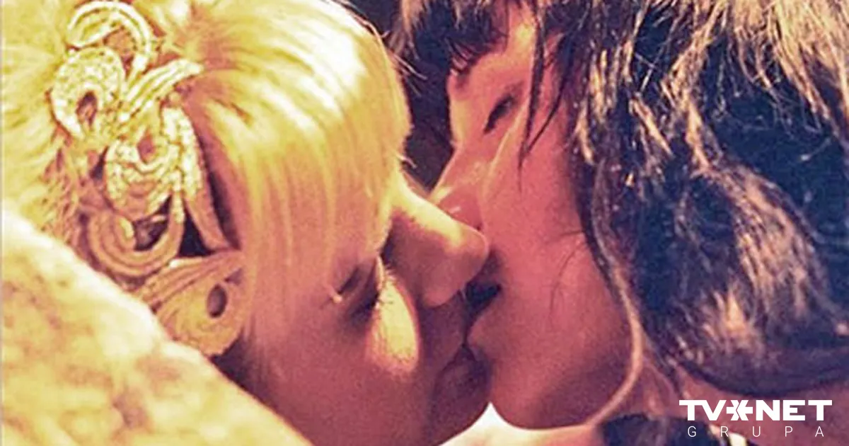 Порно порно кончил топтамасы