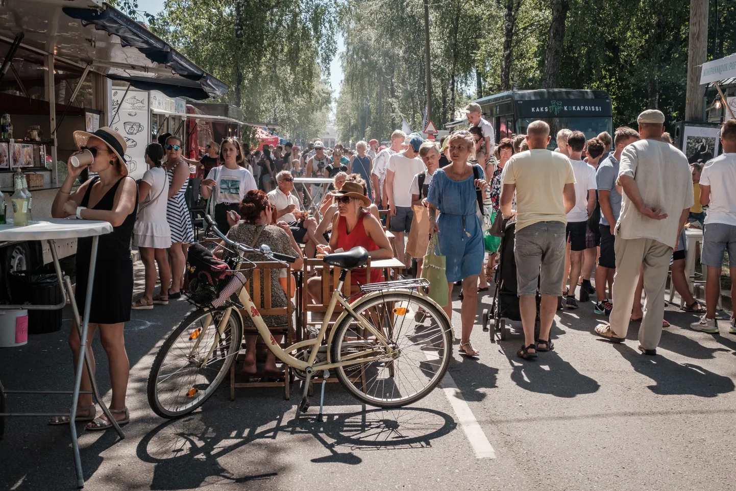 Inimesed festivalil.