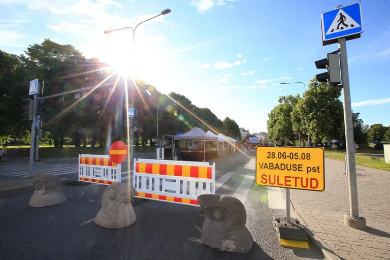 Autovabaduse puiestee.