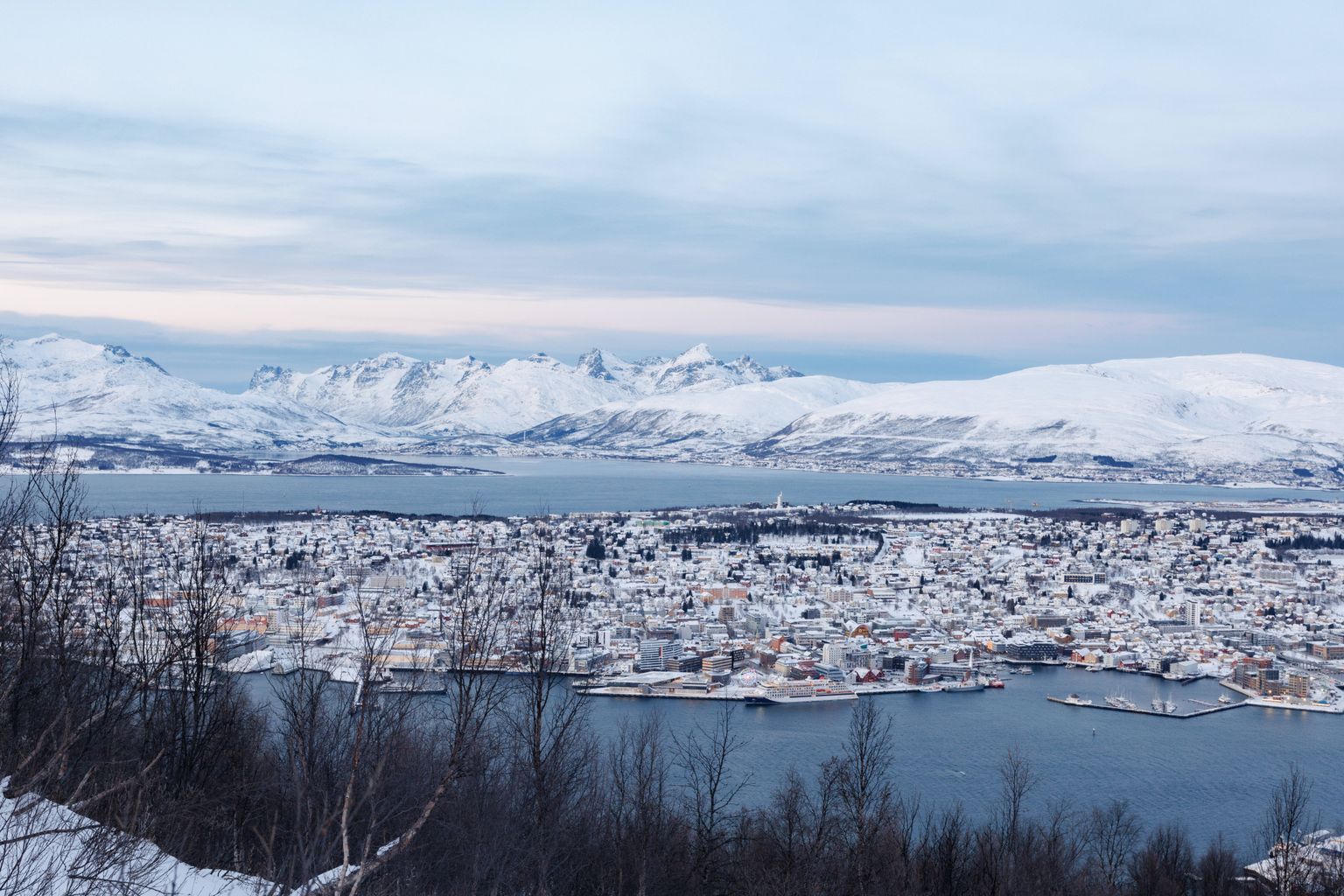 Tromsø linn. Pilt on illustreeriv.