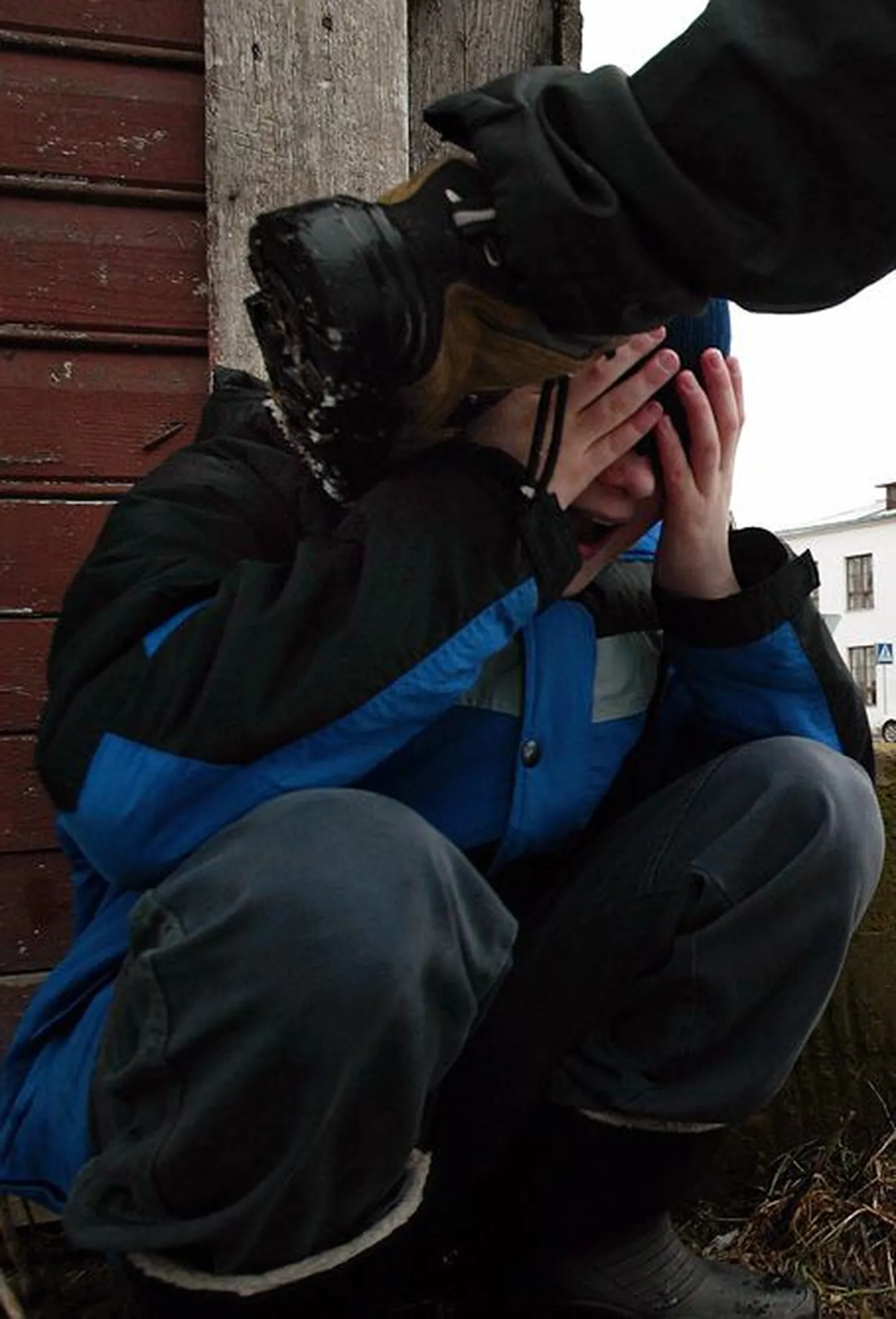 Kas ikka lapsevanem teab, milline on tema laps? Ka koolivägivalla juured on väga sageli kodus ja asjade parandamiseks ei saa ootavalt kooli ja õpetajate poole vaatama jääda.