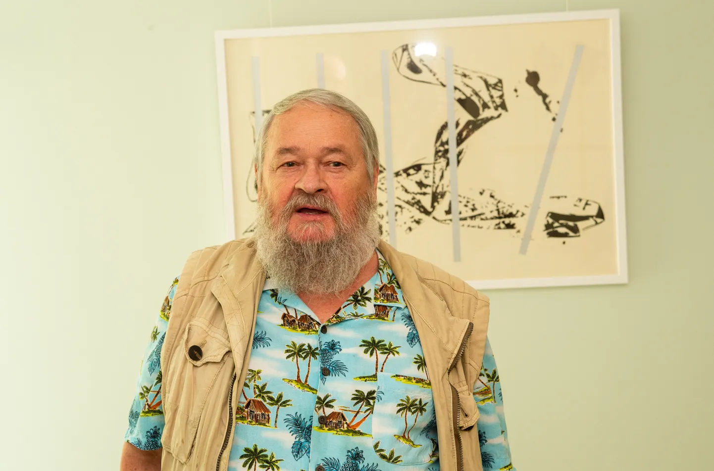 Leonhard Lapin näituse «Rütm ja meloodia» avamisel.