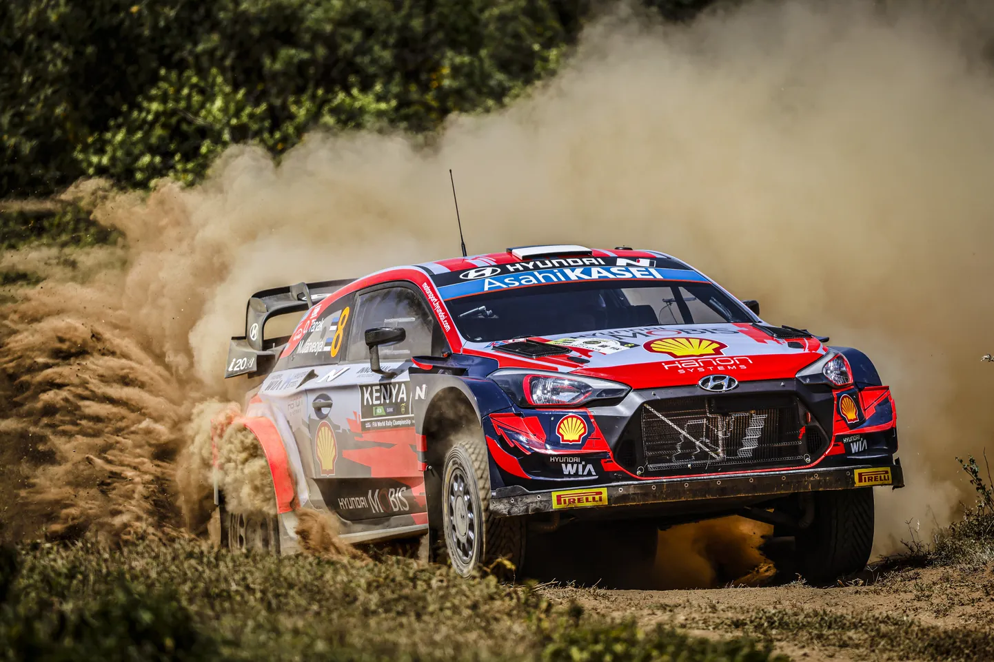 Ott Tänakule ja Martin Järveojale tähendas Safari ralli kolmas tulemus hooaja teist poodiumikohta.