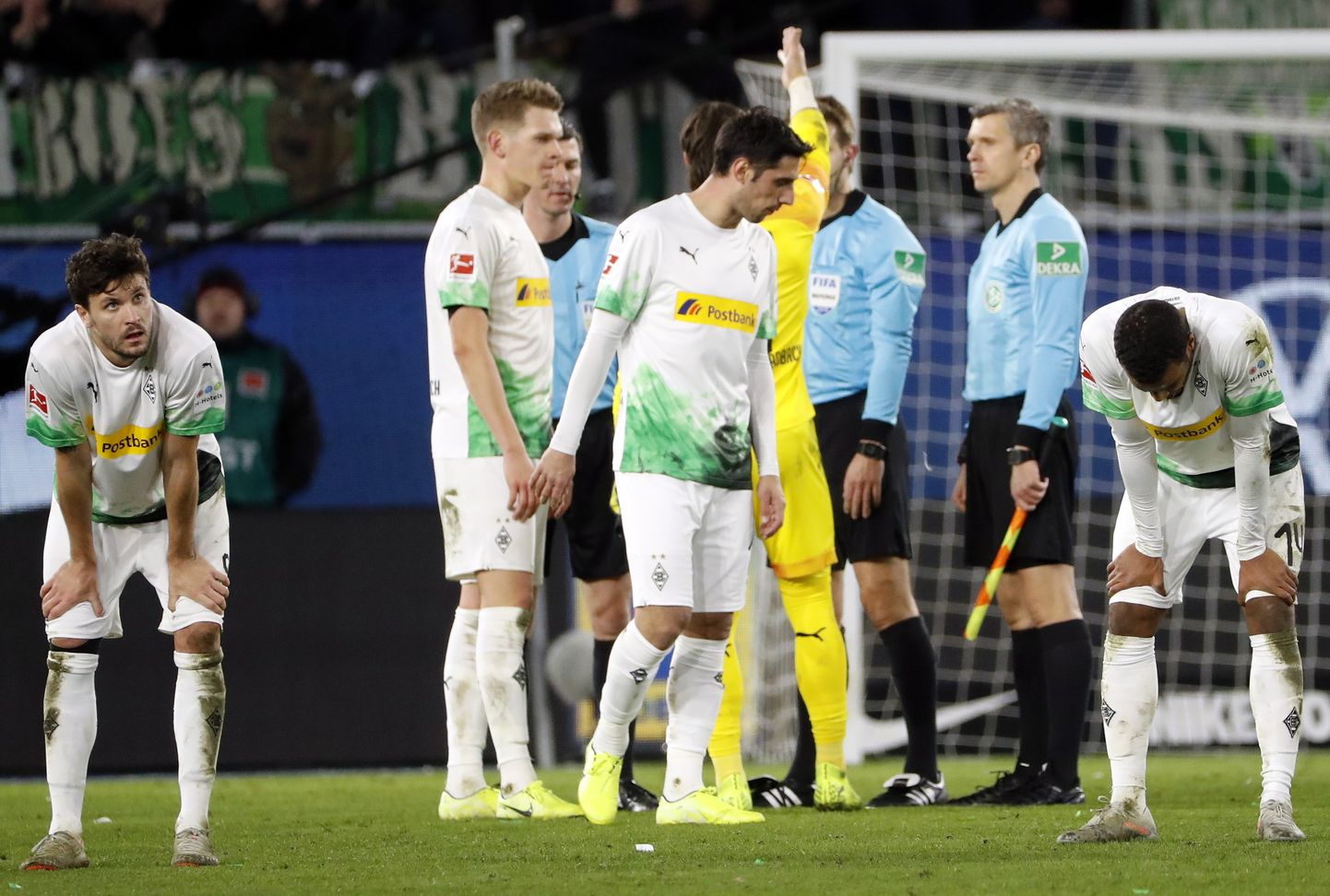 Borussia Mönchenbladbahi pettunud mängijad.