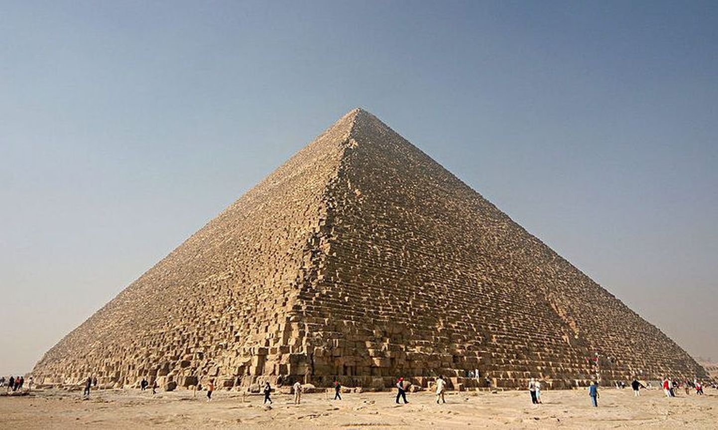 Пирамида Хеопса. Иллюстративное фото