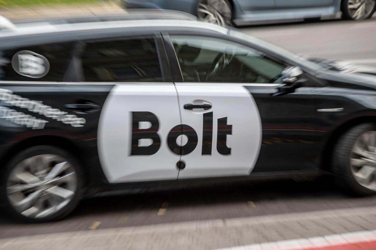 Такси Bolt. Иллюстративное фото