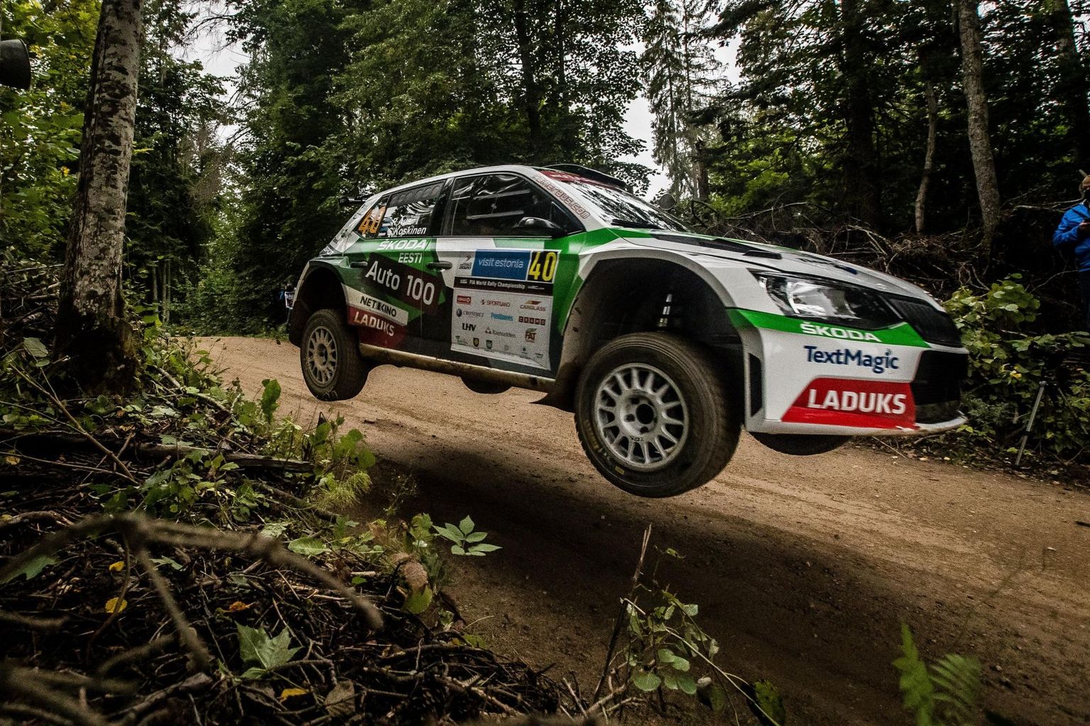 2020. aasta Rally Estonial kihutasid Škoda Fabiaga eestlased Rainer Aus ja Simo Koskinen.