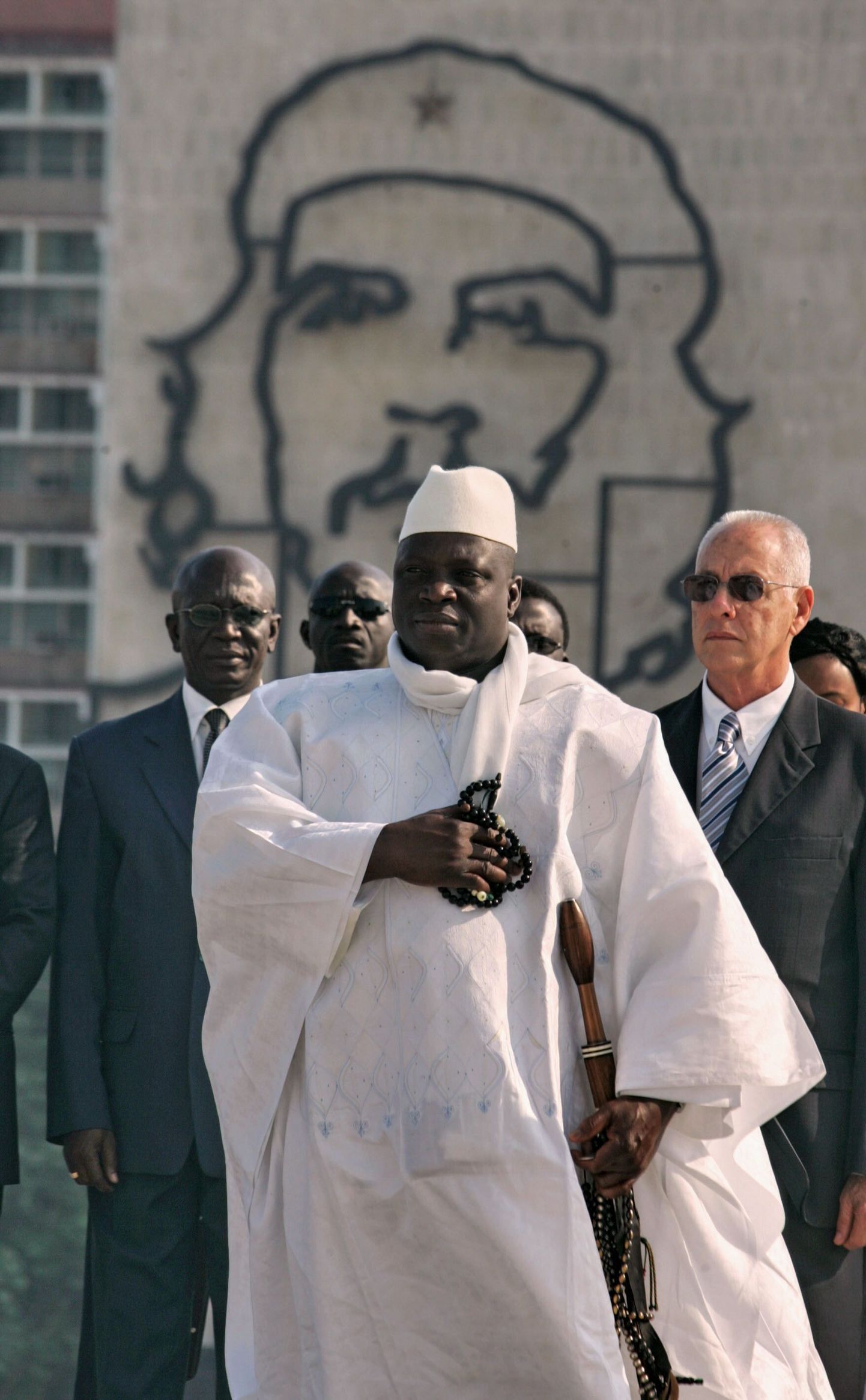 Gambia president Yahya Jammeh (esiplaanil)