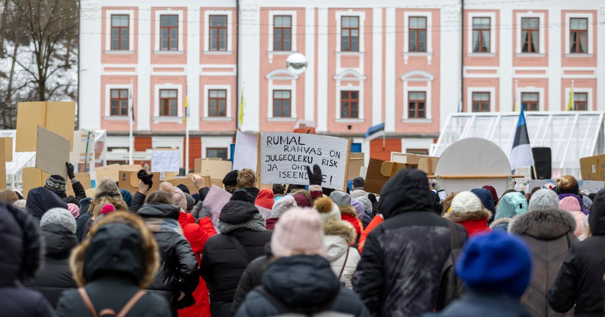 EKRE pärib aru, miks kultuuripealinna proov segas õpetajate meeleavaldust (4)