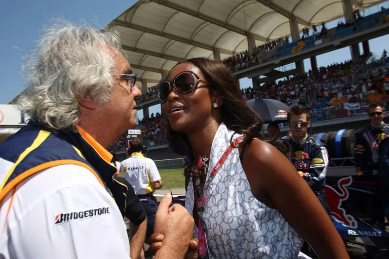 Mogul Flavio Briatore koos endise tüdruksõbra Naomi Campbelliga.