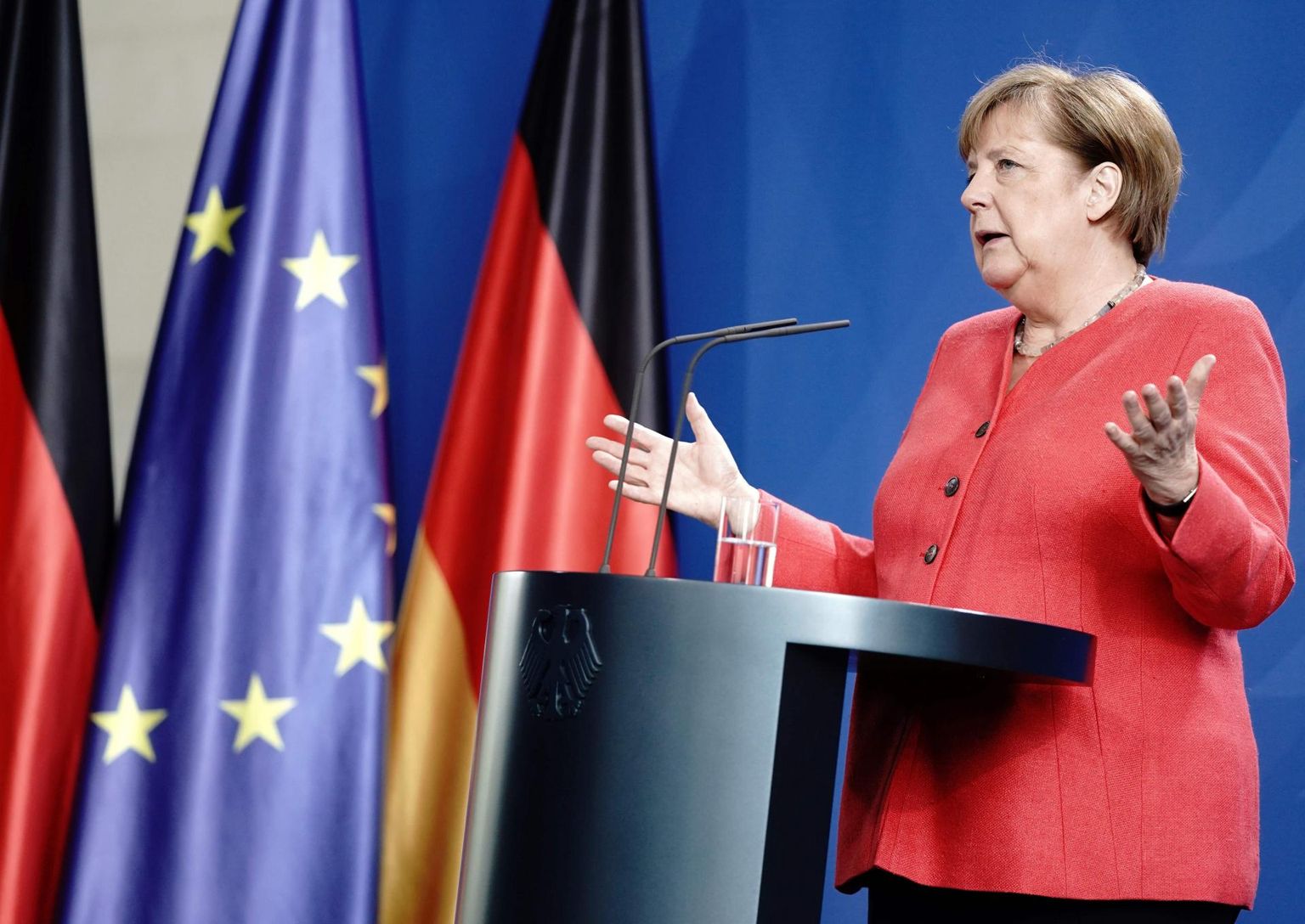 Kui 2007. aastal oli Saksamaa Euroopa Liidu eesistumise ajal põhifookus ülemaailmsel majanduskriisil, siis nüüd võetakse kantsler Angela Merkeli juhtimisel eesistumine üle koroonakriisi kõrghetkel. 