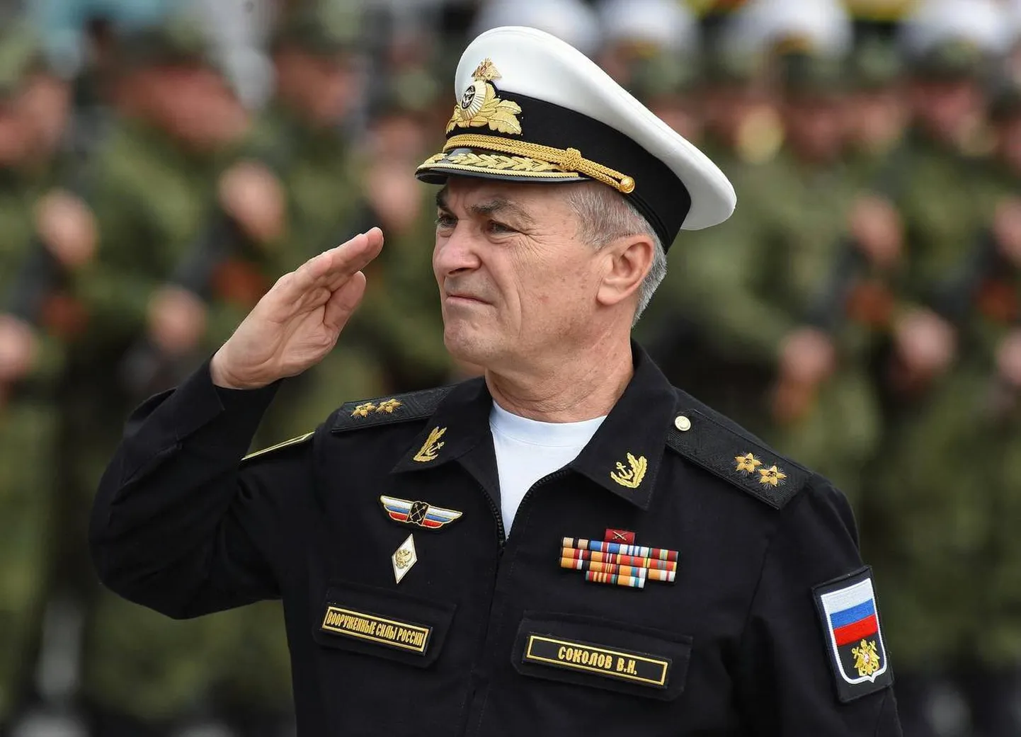 Musta mere laevastiku komandör Viktor Sokolov.