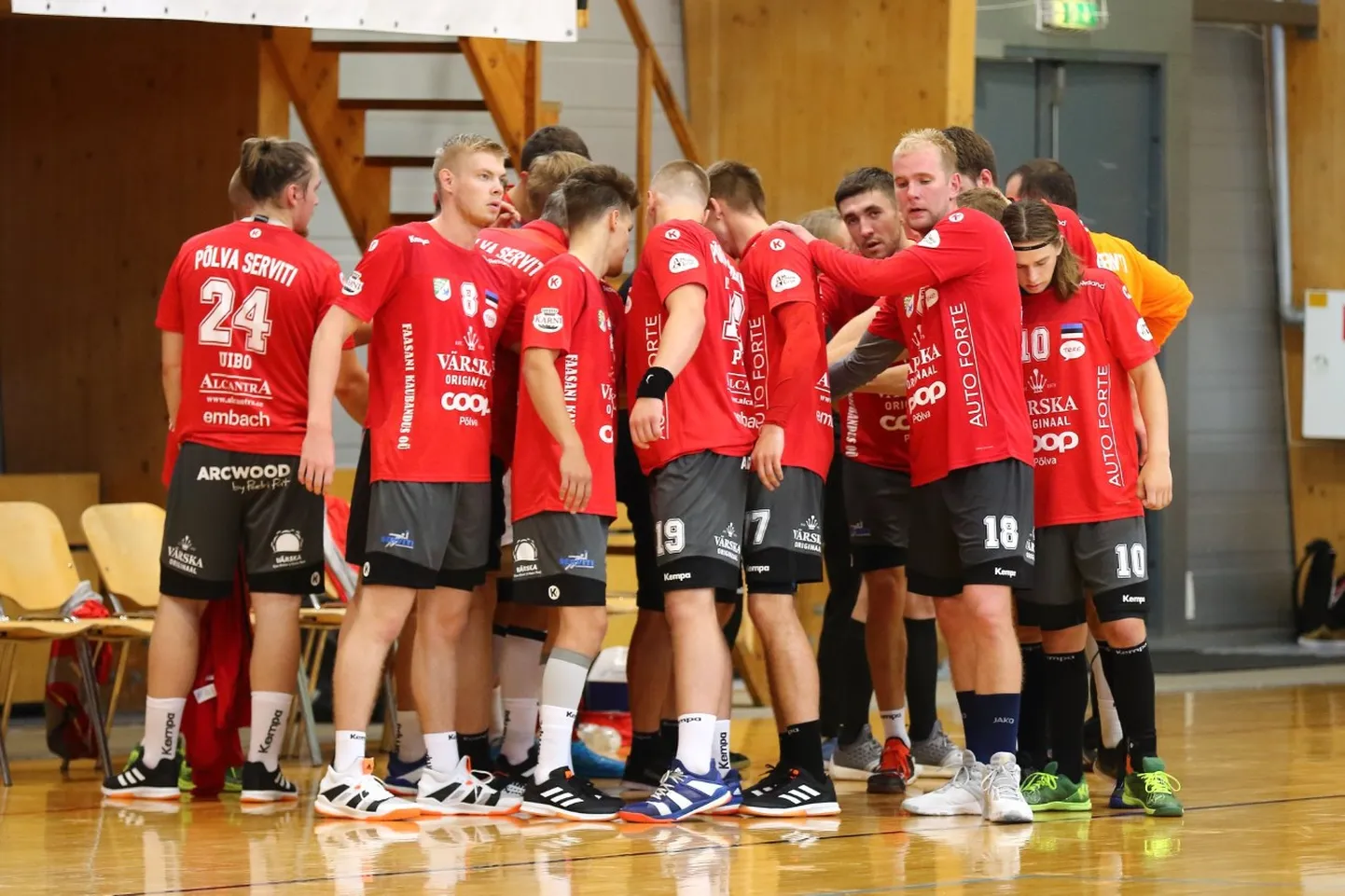 Põlva Serviti mängumehed.