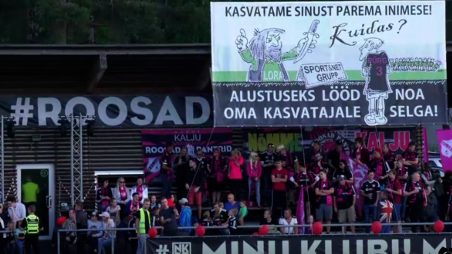 Plakat, millega Kalju fännid tervitasid klubi endist mängijat Henrik Pürgi, kes esindab nüüd FC Florat.