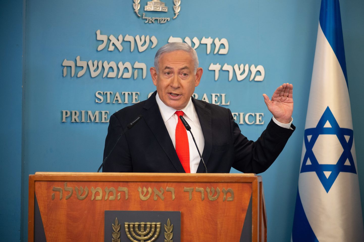 Iisraeli peaminister Benjamin Netanyahu otsusest teatamas.