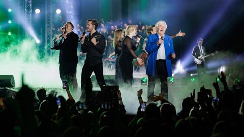 «Ради Бога, исправьте звук и картинку!» Юбилейный концерт Иво Линна на TV3 заставил зрителей переключить канал