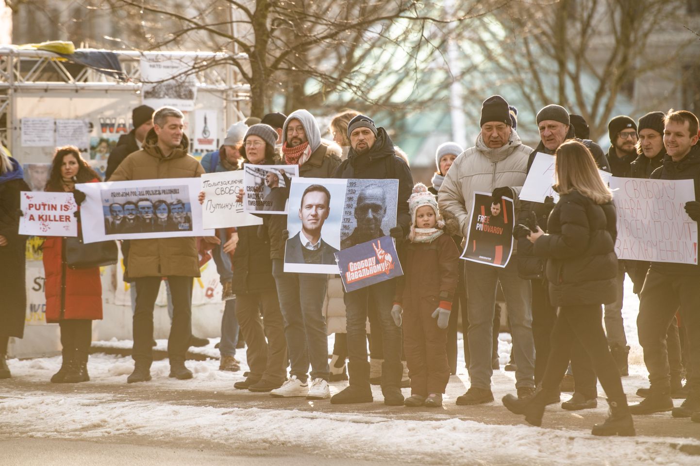Krievijas aktīvisti rīko protestu pret politiskajam represijām Krievijā