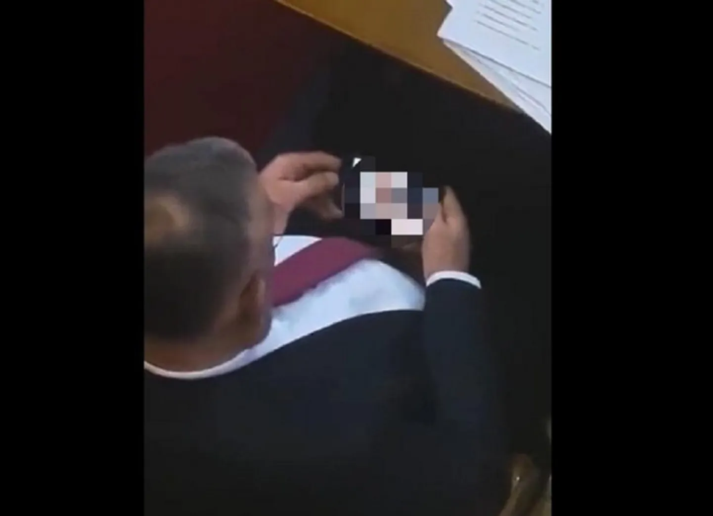 Сербский депутат