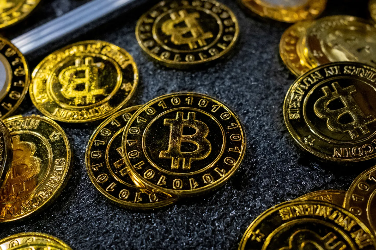 Eesti väikeinvestoril pole mõtet pankadest küsida USA uusi bitcoini spot'i ETFe.