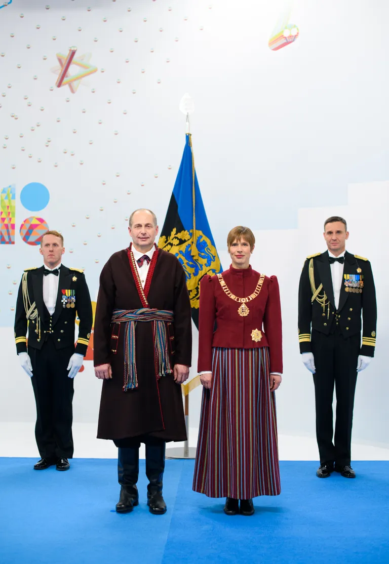 President Kersti Kaljulaid ja tema abikaasa Georgi-Rene Maksimovski.