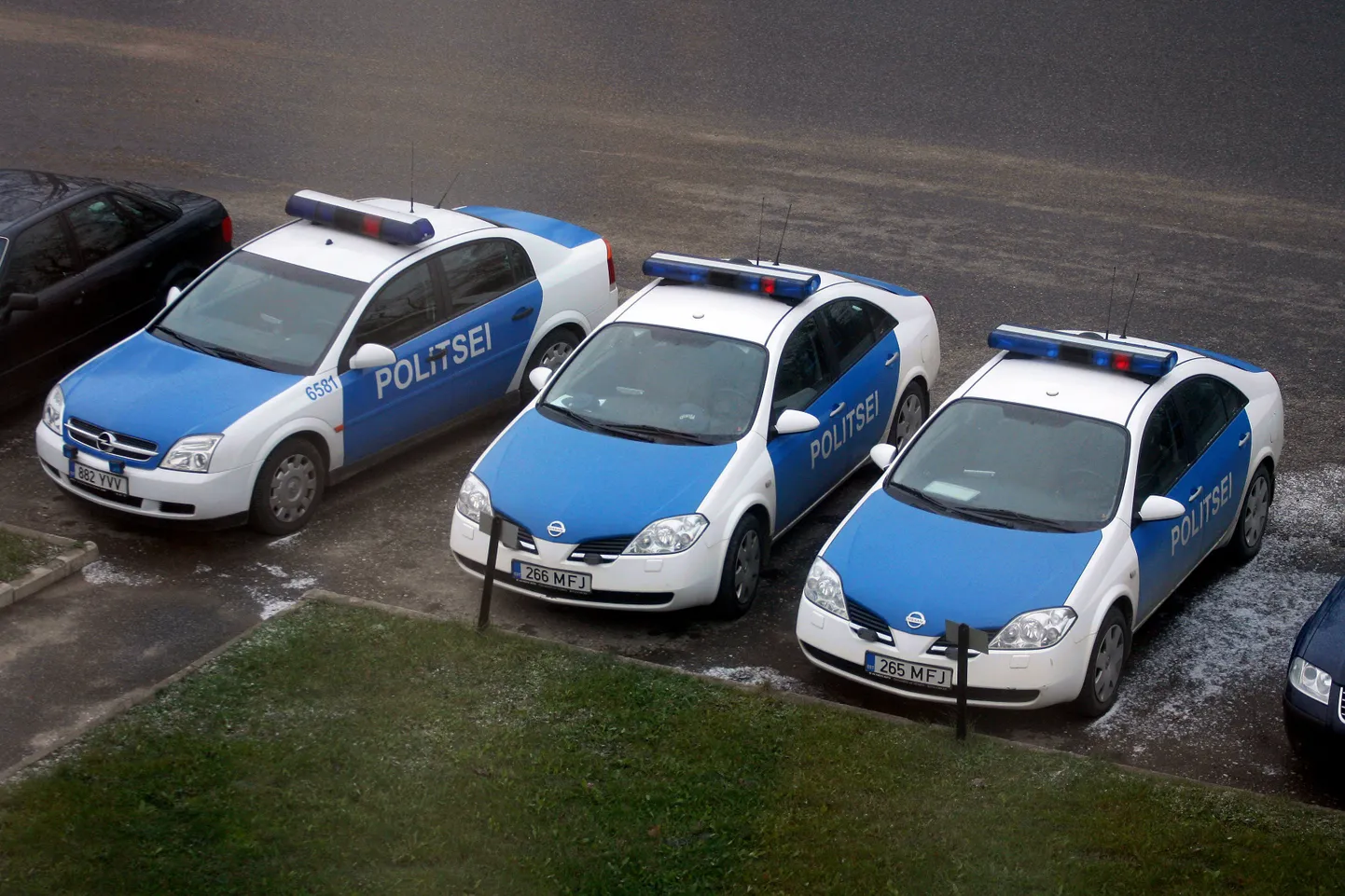 Полицейские машины