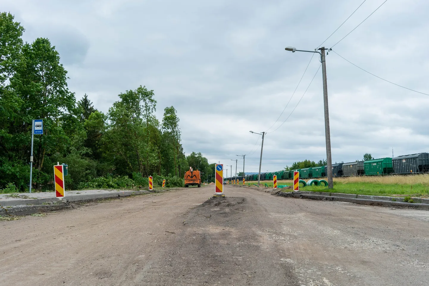 Vaksali tänava teetööd algasid suvel.