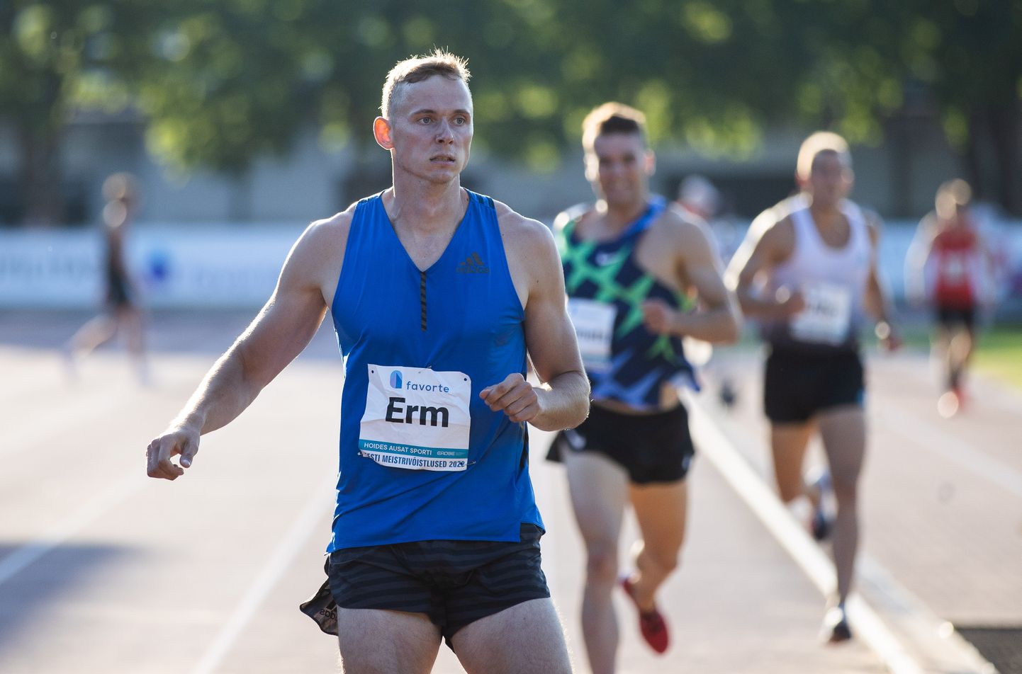 Johannes Erm kümnevõistluse viimase ala ehk 1500 meetri jooksu finišis. Tol hetkel ta veel ei teadnud, et ka teisest kohast võib MM-piletiks piisata.