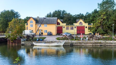 Läätsa paadisadam on müügis: "Selle asemel, et sadam silme eest ära varastatakse, oleks mõistlik see õiglase hinnaga ära müüa"
