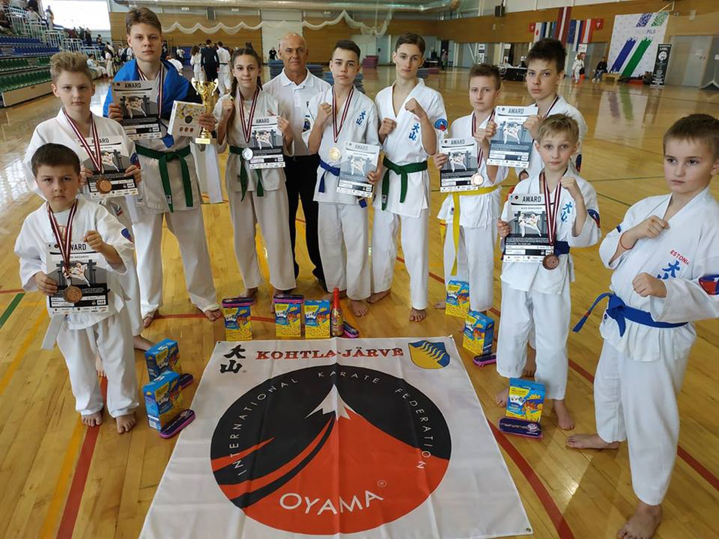 Kohtla-Järve karatekad tõestasid Lätis, et on tugevad vastased.
