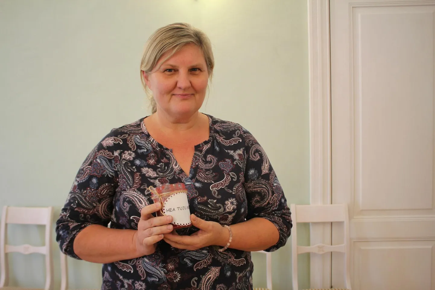 Jana Olesk ja tema Hea Tuju moos.
