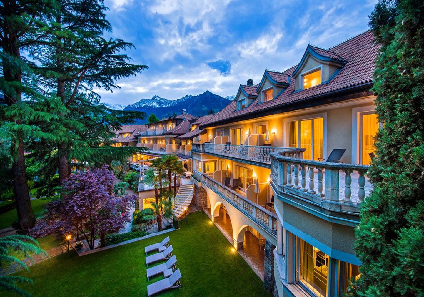 Kutsuvad tulukesed: Villa Eden asub Põhja-Itaalias Alpides, kolme kilomeetri kaugusel Merano väikelinnast.