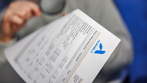 Tarbija pidas elektriarveid ebakorrektseteks ja nõudis muudatusi. Elektrimüüja sõnul on kõik korrektne