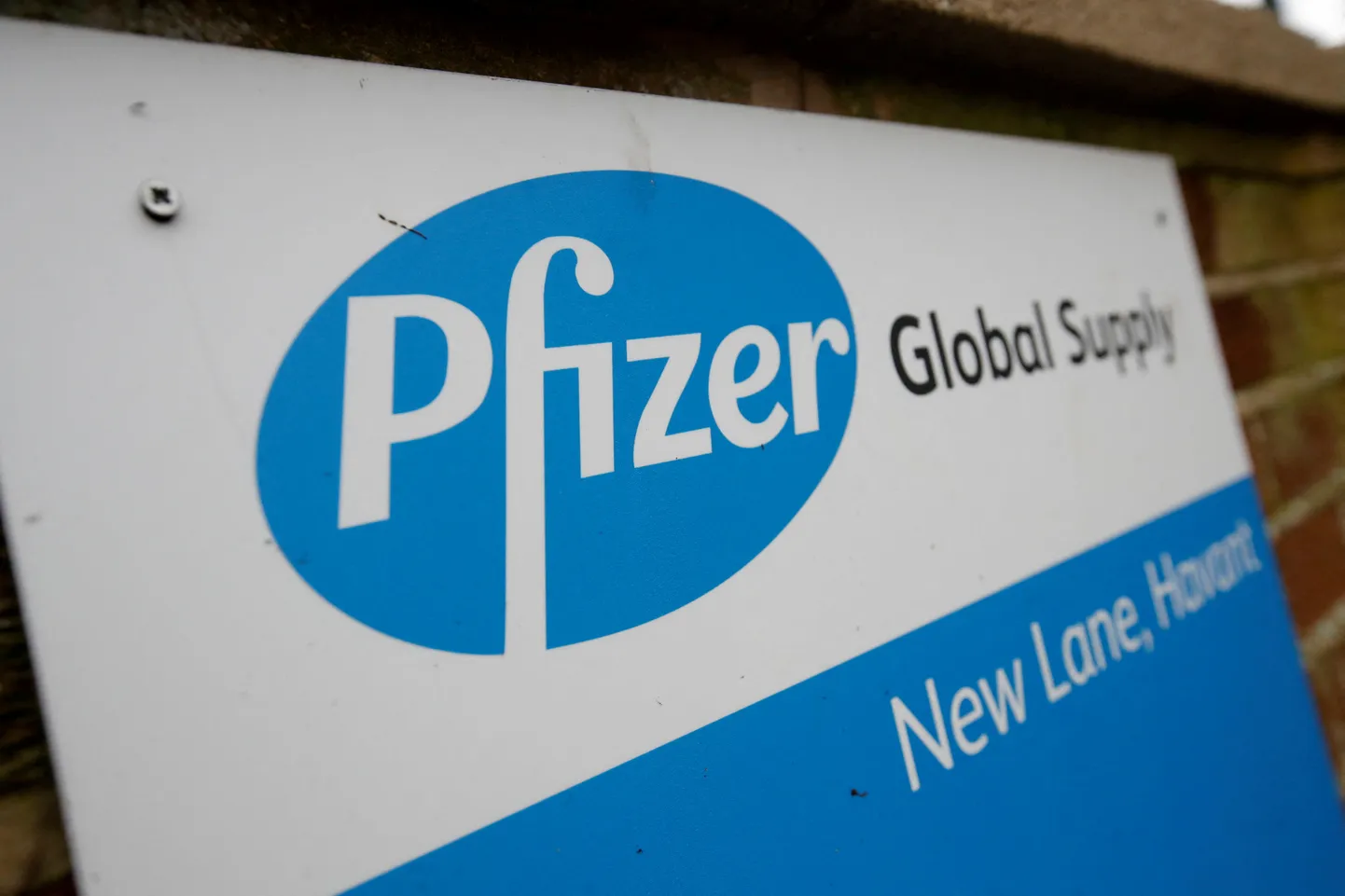 Pfizeri logo.