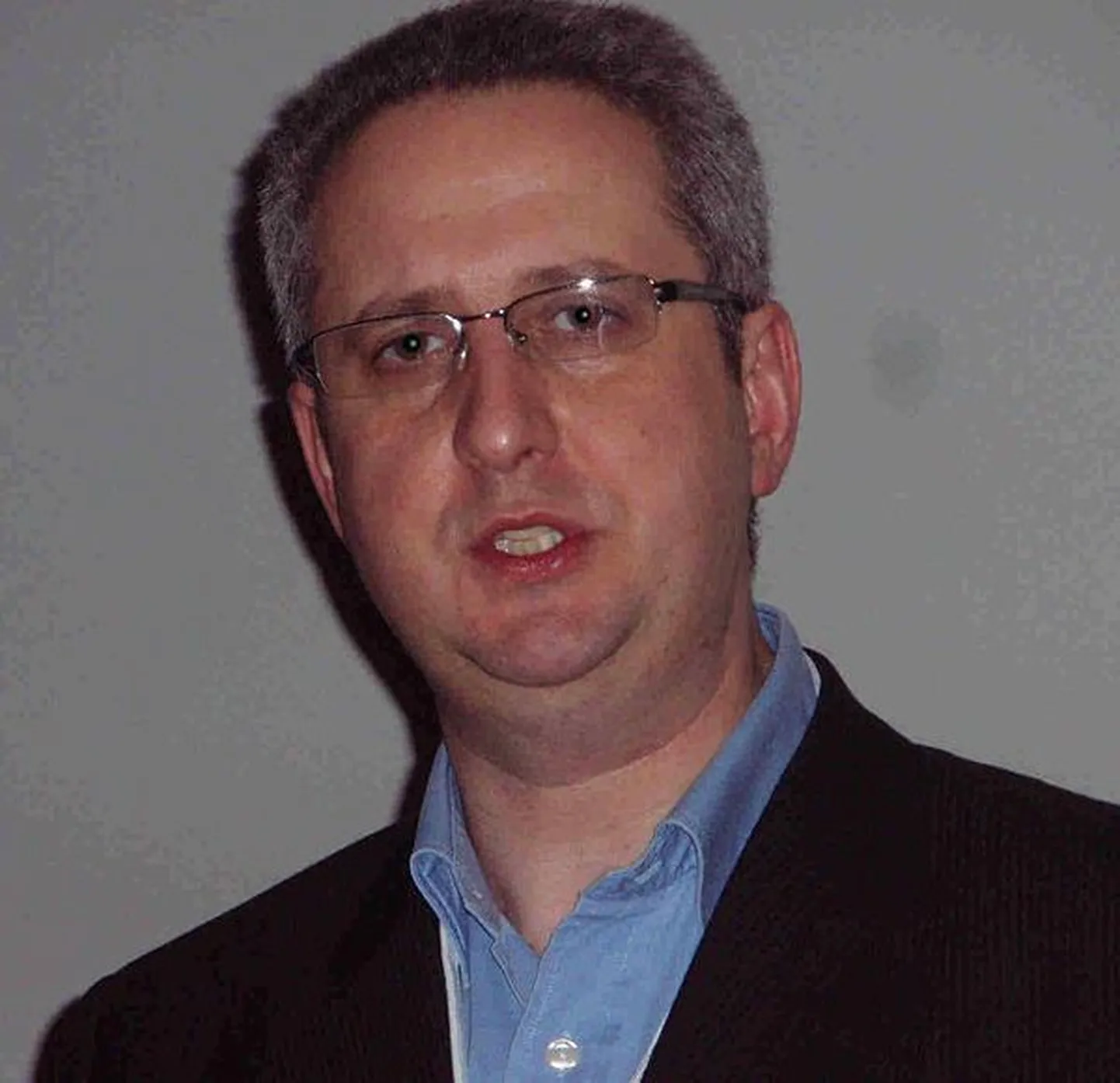 Ivan Lewis