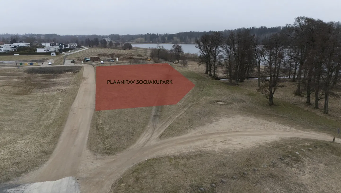 ​Ehitaja soovib tulevase Viljandi veekeskuse krundi kõrvale ehituse ajaks rajada soojakupargi ning küsis selleks linnalt luba, kes omakorda seisukoha kujundamiseks ootab keskkonnaameti hinnangut.