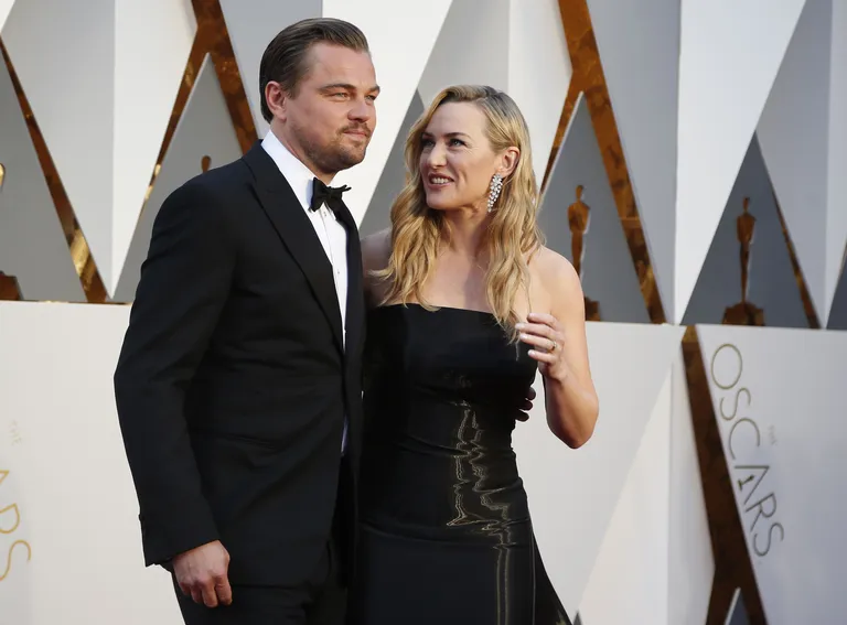 Leonardo DiCaprio ja Kate Winslet.