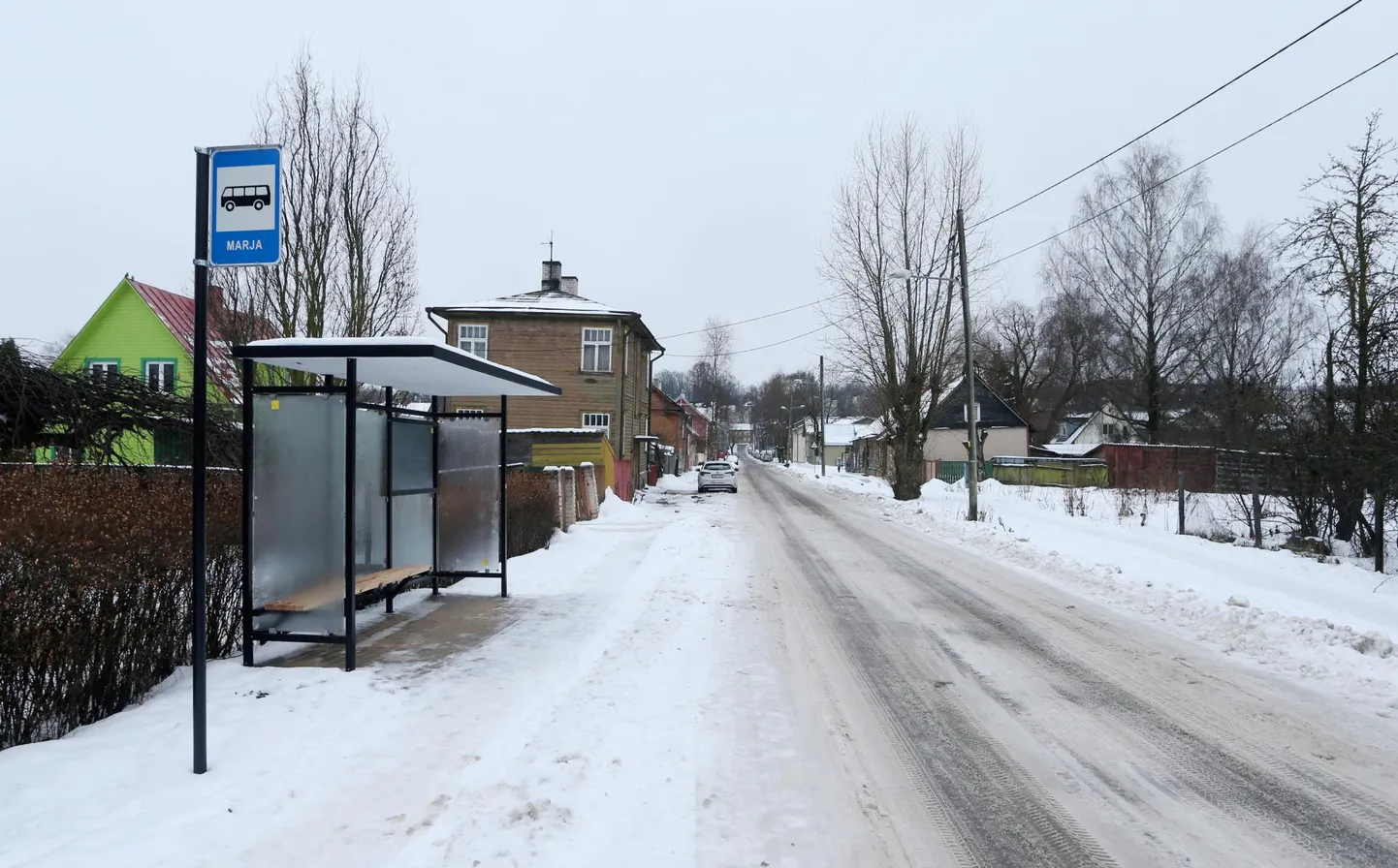 Bussioote­koda seisab Marja peatuses juba sügisest saati, kuid peatunud ei ole seal veel ükski buss.
Sille Annuk
