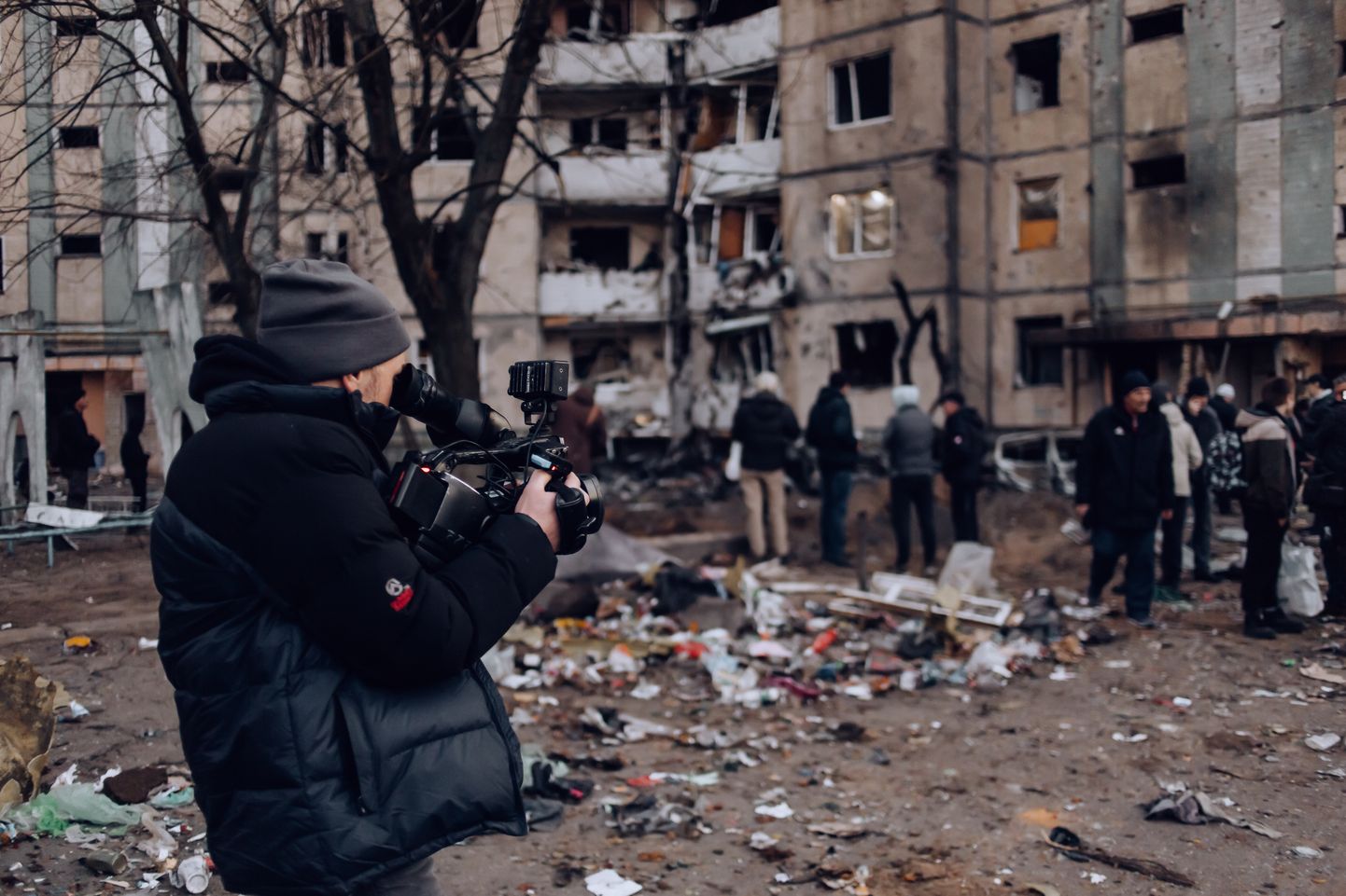 Журналист на войне в Украине. Иллюстративное фото.